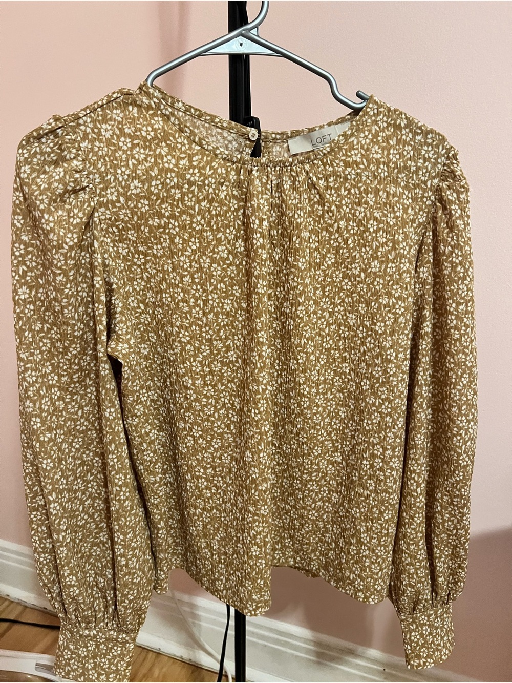 LOFT Tan Floral Peasant Blouse with Button-Back
